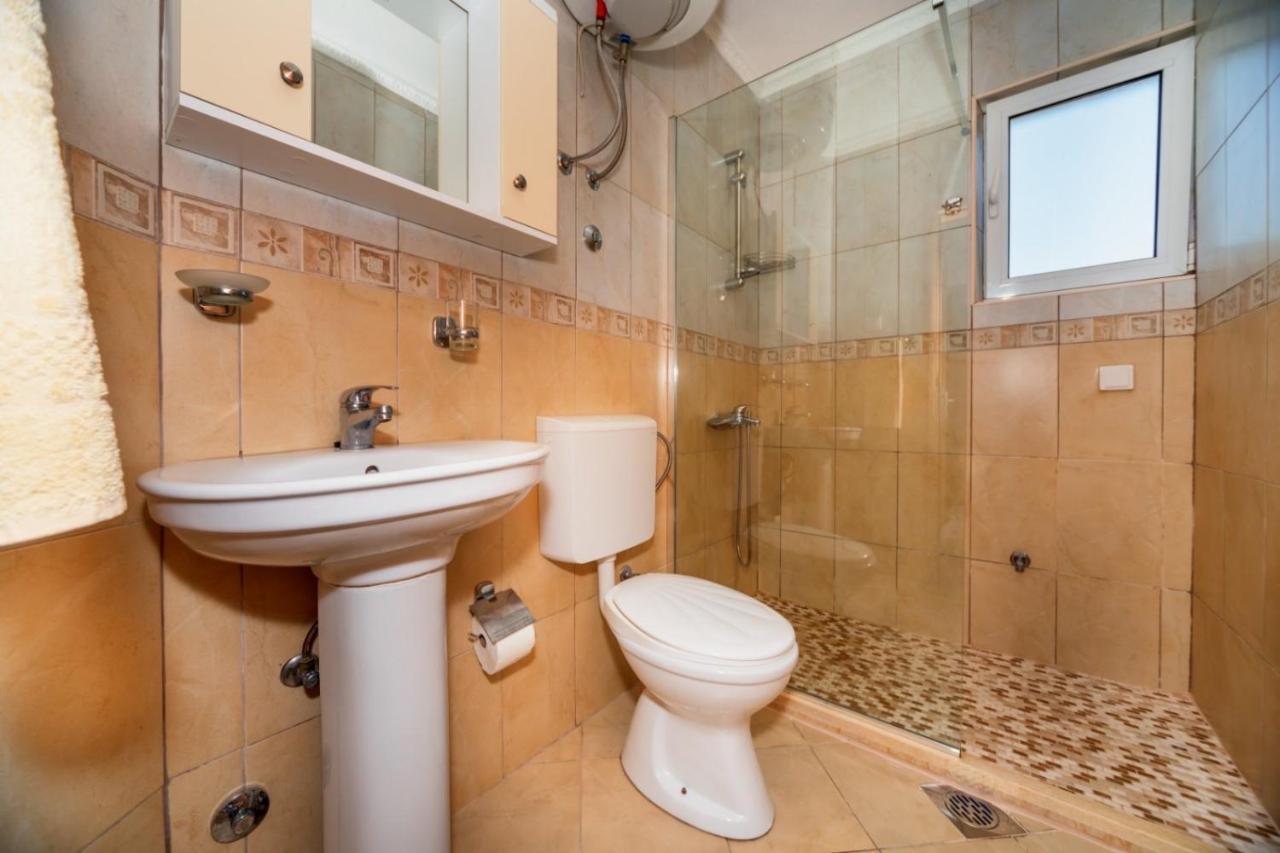 Ani Apartmani Добра-Вода Экстерьер фото