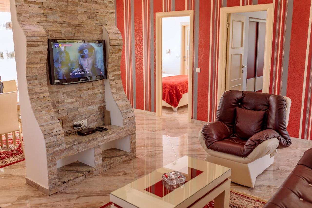 Ani Apartmani Добра-Вода Экстерьер фото
