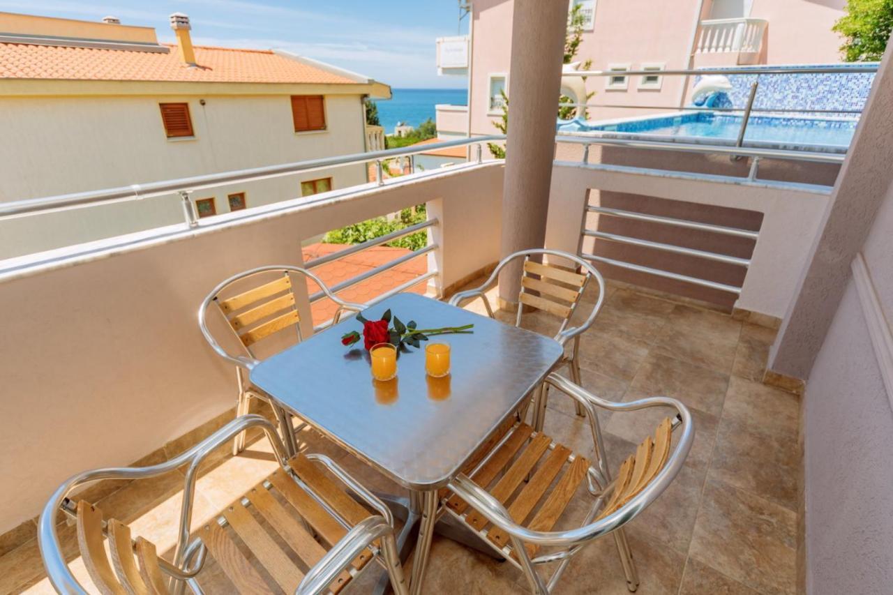 Ani Apartmani Добра-Вода Экстерьер фото